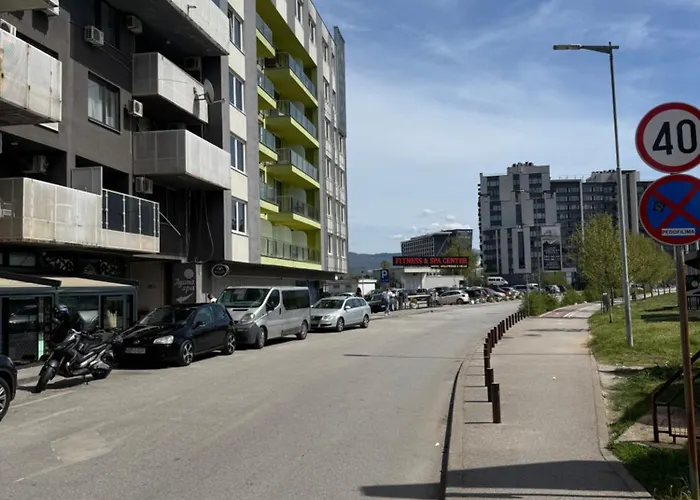 Riverilidza - Centar Lägenhet *